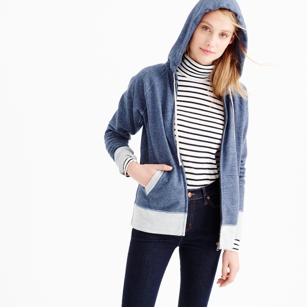 WEEKEND ZIP HOODIE